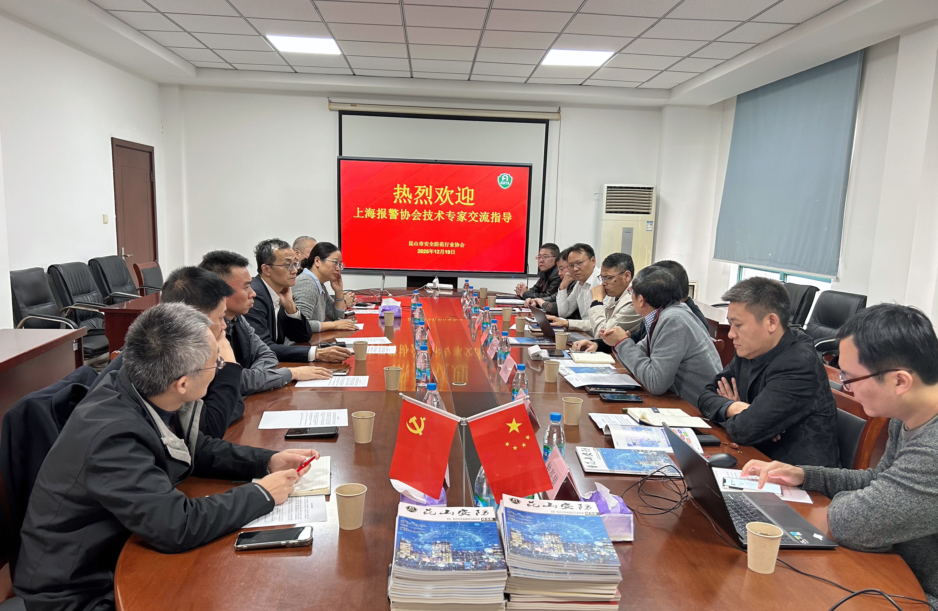 1766458220200052369.jpg 1.jpg